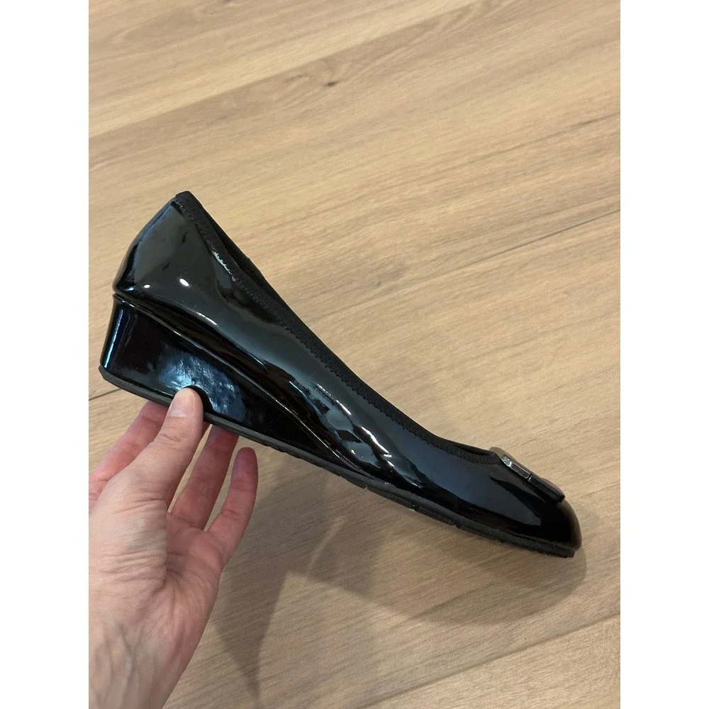 Bandolino theda wedge